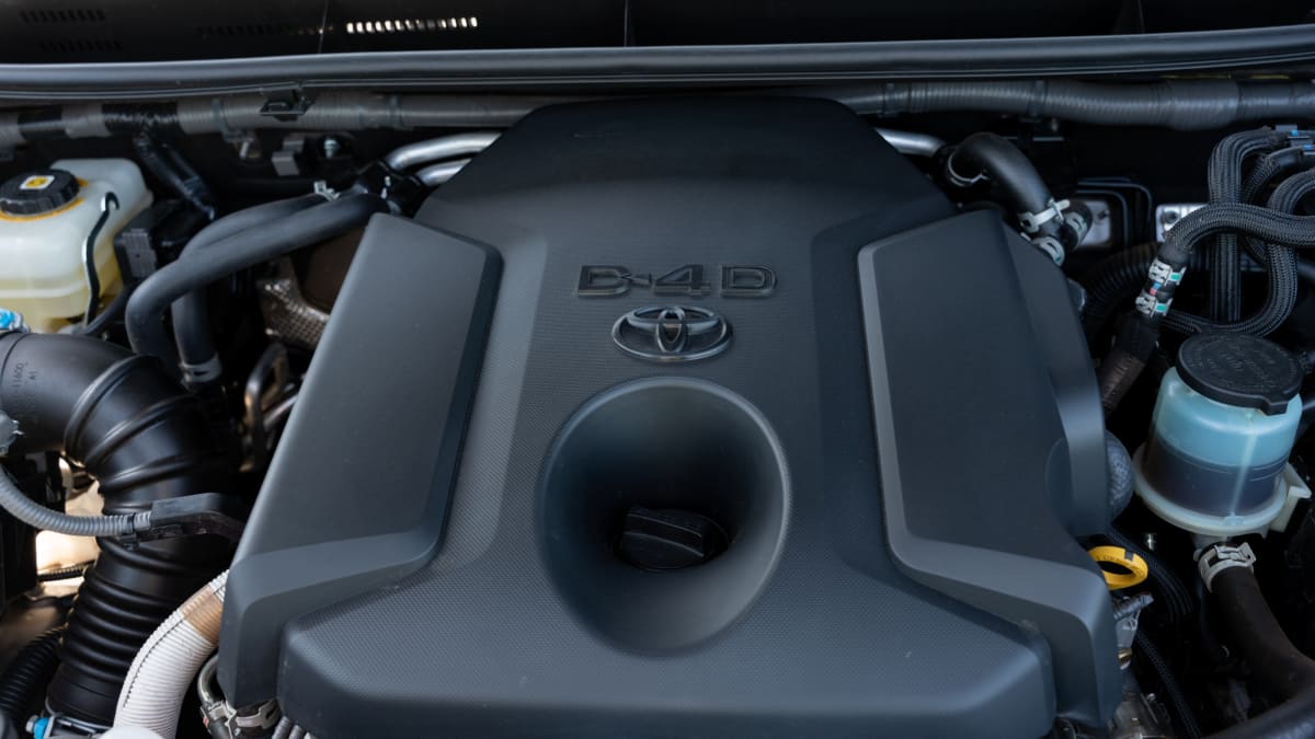 Toyota LandCruiser 70 Series dapat menukar V8 dengan tenaga empat silinder