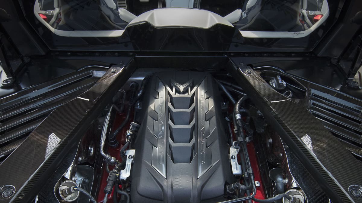 General Motors membuat komitmen $1,2 miliar untuk mesin V8